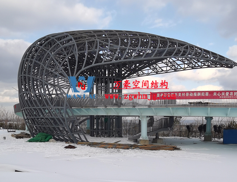 什么是異形鋼結(jié)構(gòu)？復(fù)雜空間異形鋼結(jié)構(gòu)該如何選擇廠家？