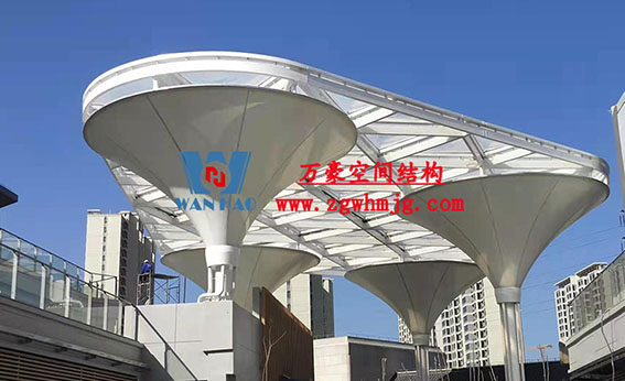 什么是膜結(jié)構(gòu)工程？膜結(jié)構(gòu)工程的優(yōu)點及應(yīng)用范圍有哪些？