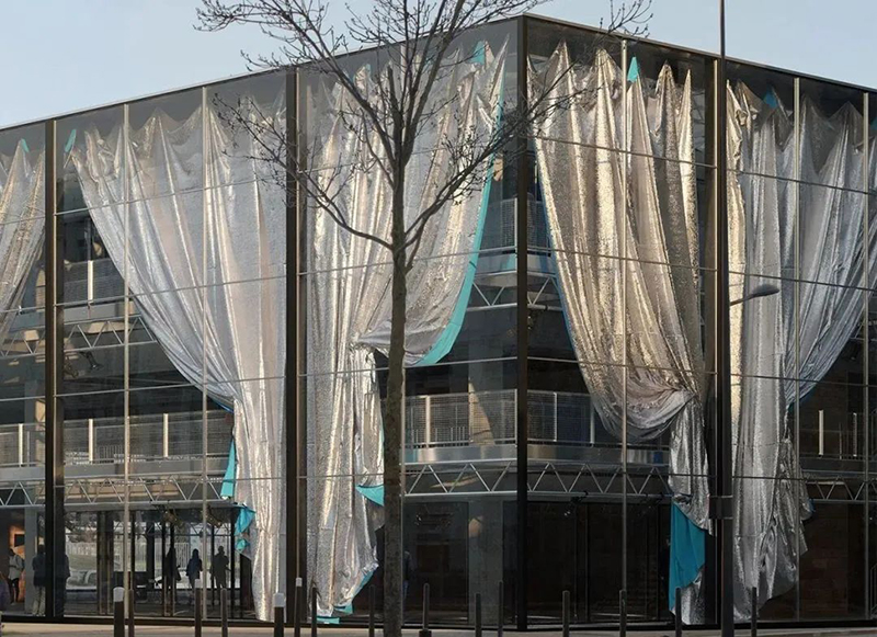 又要透光，又要遮陽