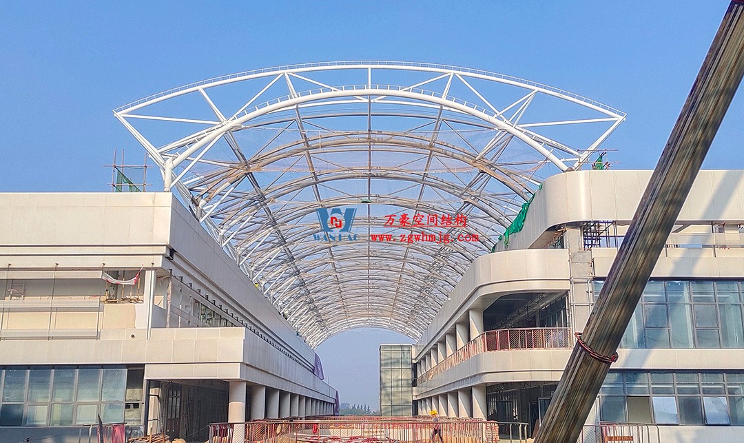 工程進度全速推進，PTFE膜材張拉在即！