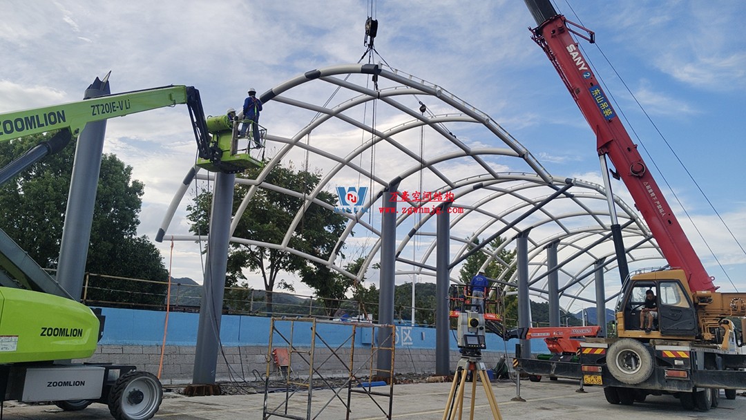 全面加速建設(shè)，創(chuàng)建優(yōu)質(zhì)精品工程