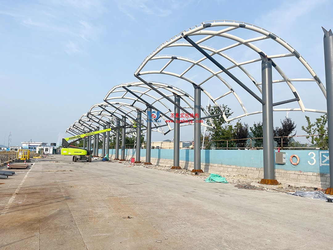 全面加速建設(shè)，創(chuàng)建優(yōu)質(zhì)精品工程