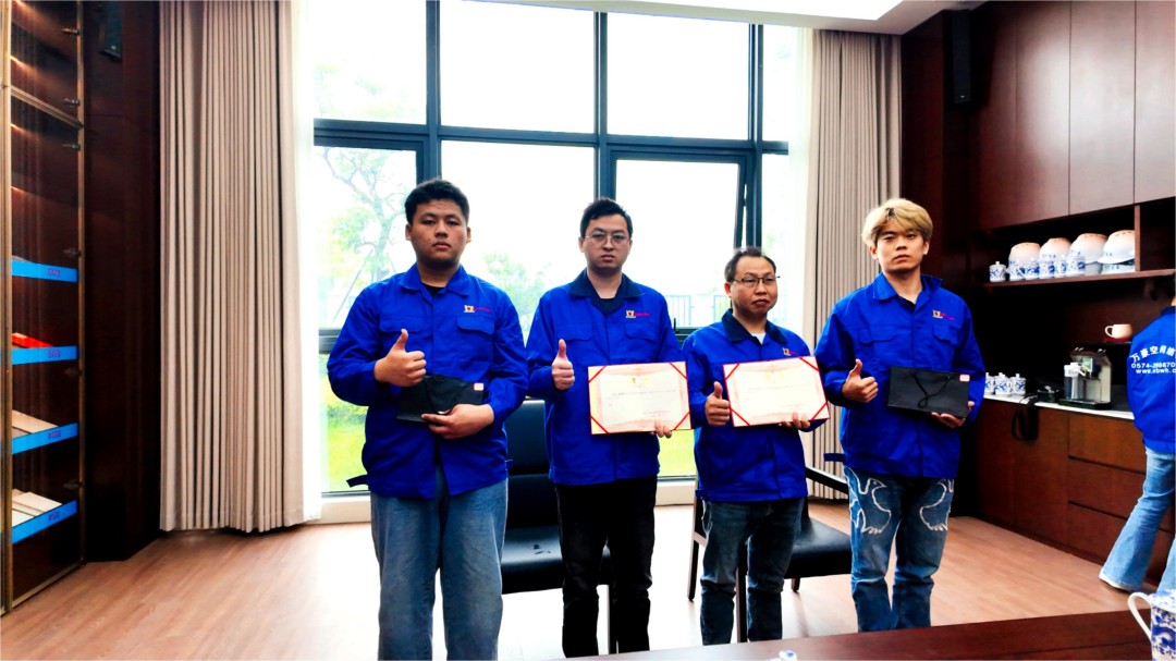 浙江萬豪空間結(jié)構(gòu)集團(tuán)有限公司隆重舉行“匠心傳承·共筑未來”師徒大會(huì)！