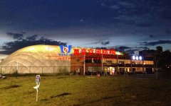 建造充氣膜羽毛球館造價要多少？充氣膜羽毛球館投資費用要500萬？