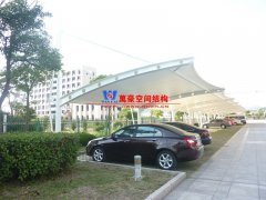 寧波膜結(jié)構(gòu)廠家萬(wàn)豪帶你了解定做膜結(jié)構(gòu)停車棚的優(yōu)勢(shì)