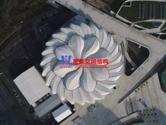 耗資11億、重達(dá)1280噸、40米高空上的“蓮花”杭州奧體博覽城網(wǎng)球中心開花了！
